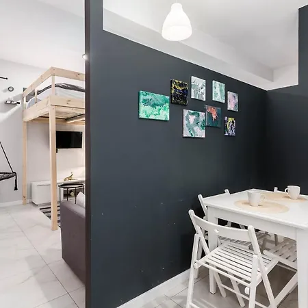 Chill K15 Two Floor House 华沙